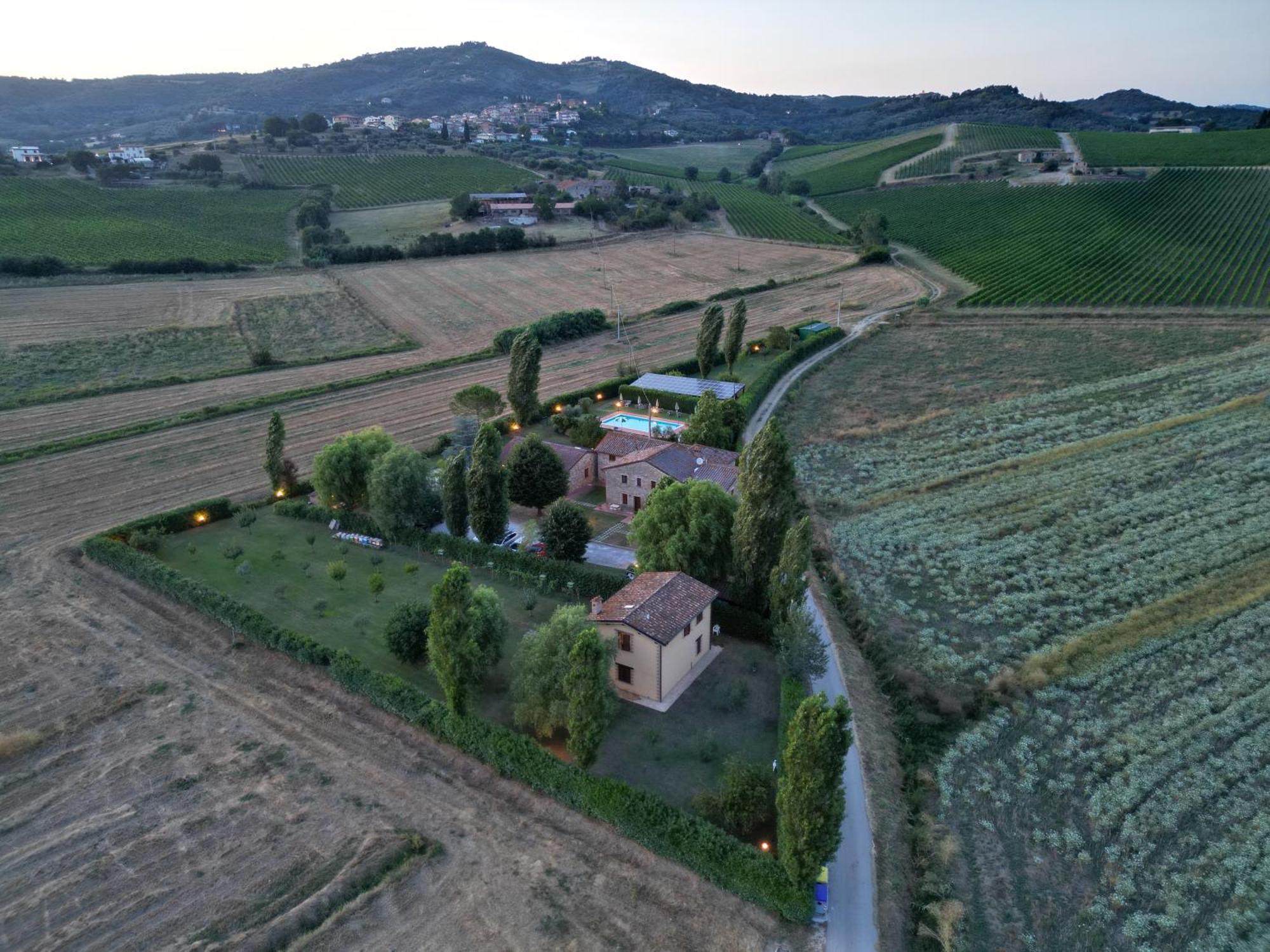 Casa Vacanze Vecchio Granaio มาจิโอเน ภายนอก รูปภาพ
